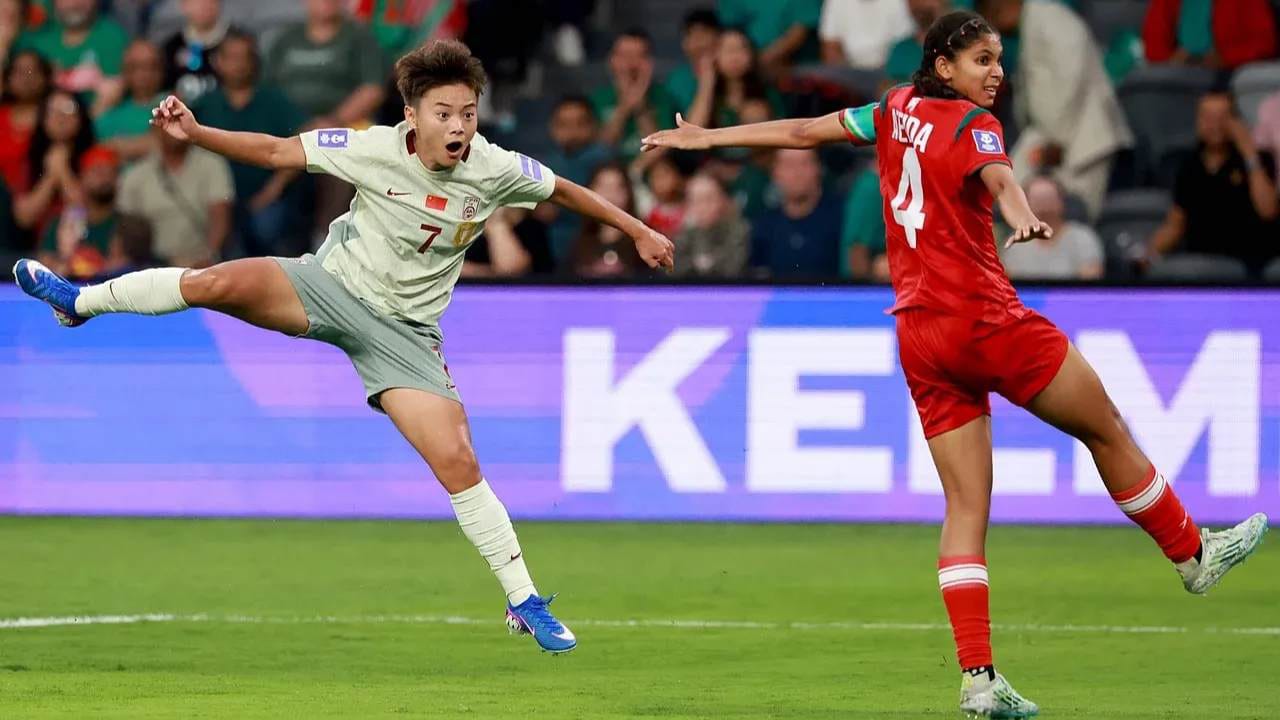 এএফসি নারী এশিয়ান কাপ মুগ্ধতা ছড়িয়েও পারলো না বাংলাদেশ